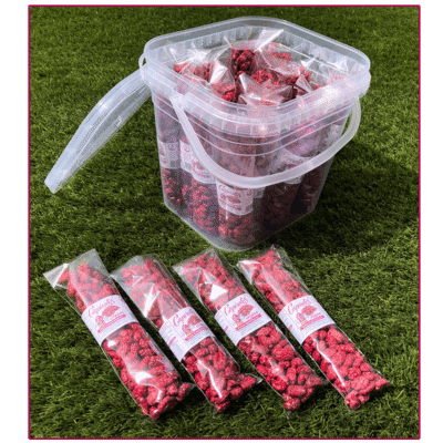 Cubo de 24 bolsas de cacahuetes garrapiñados de Capirotes